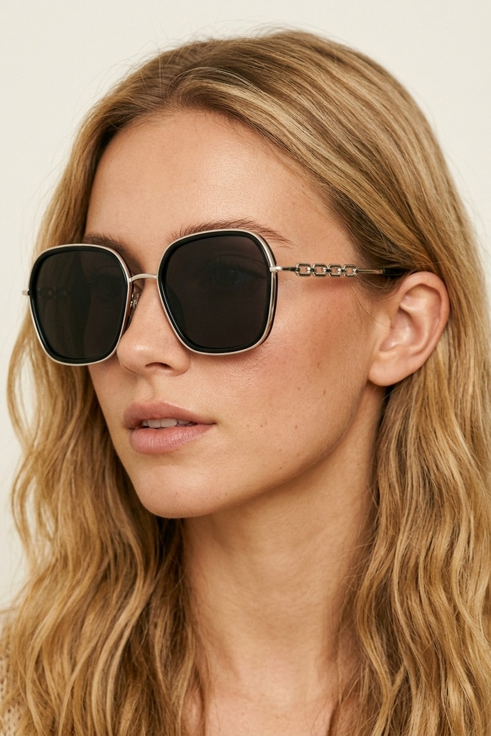 Black Square Frame Metal Chain Detail Oversize Sunglasses