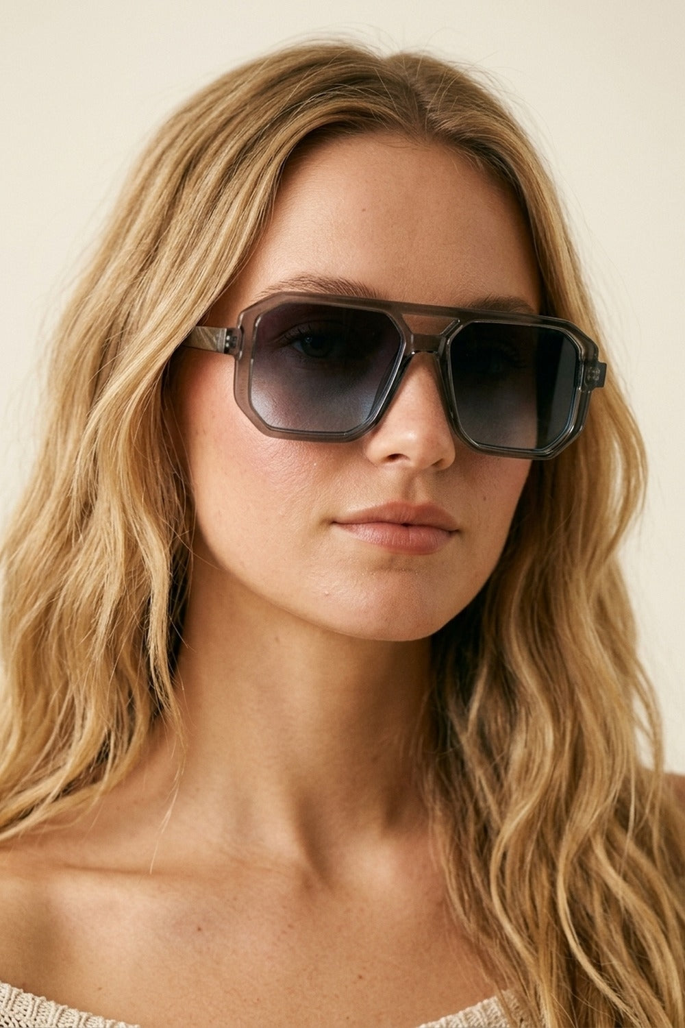 Grey Transparent Frame Oversize Geometric Gradient Sunglasses