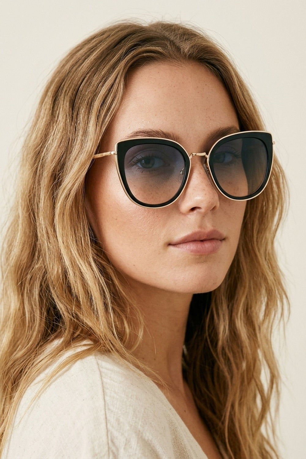 Black Gradient Lens Gold Trim Oversize Cat Eye Sunglasses