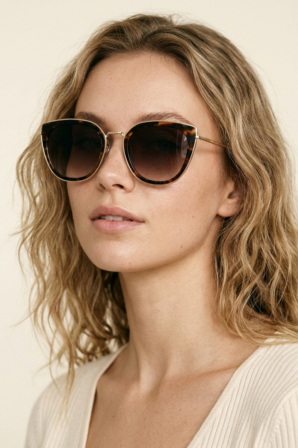 Brown Tortoiseshell Cat Eye Gradient Sunglasses