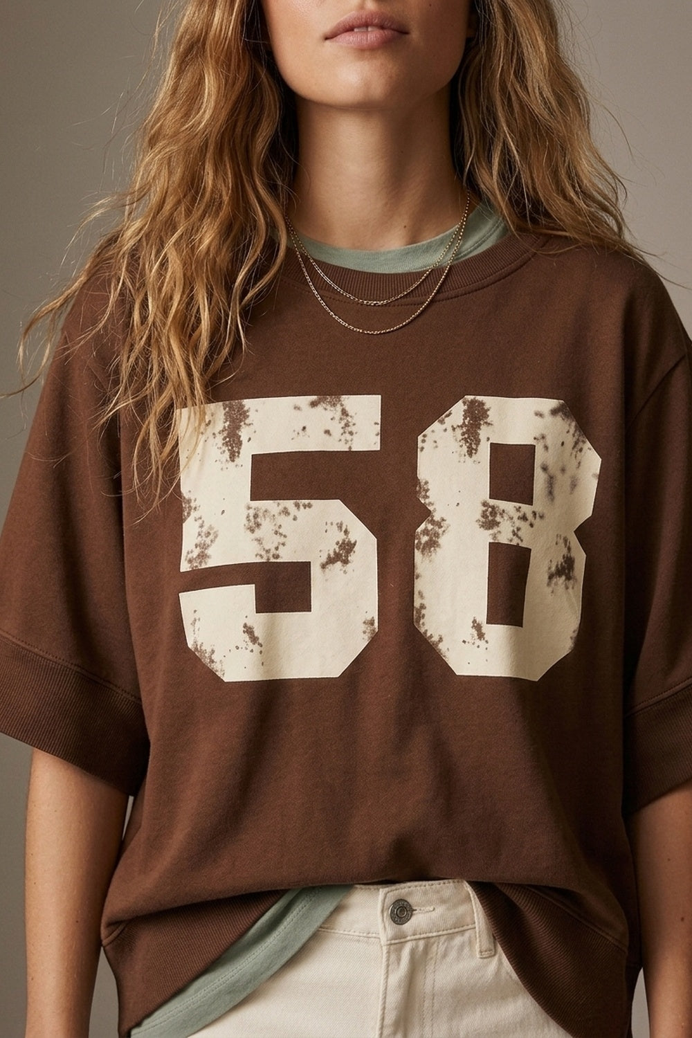Brown Graphic number 58 sweatshirt with Short Sleeve Relaxed fit