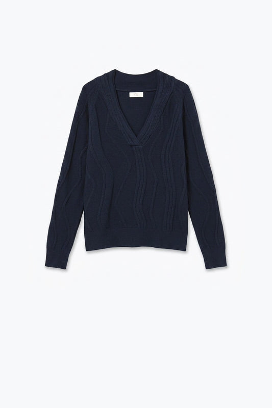 Textured Wave-Knit V-Neck Sweater in navy - Jumpers