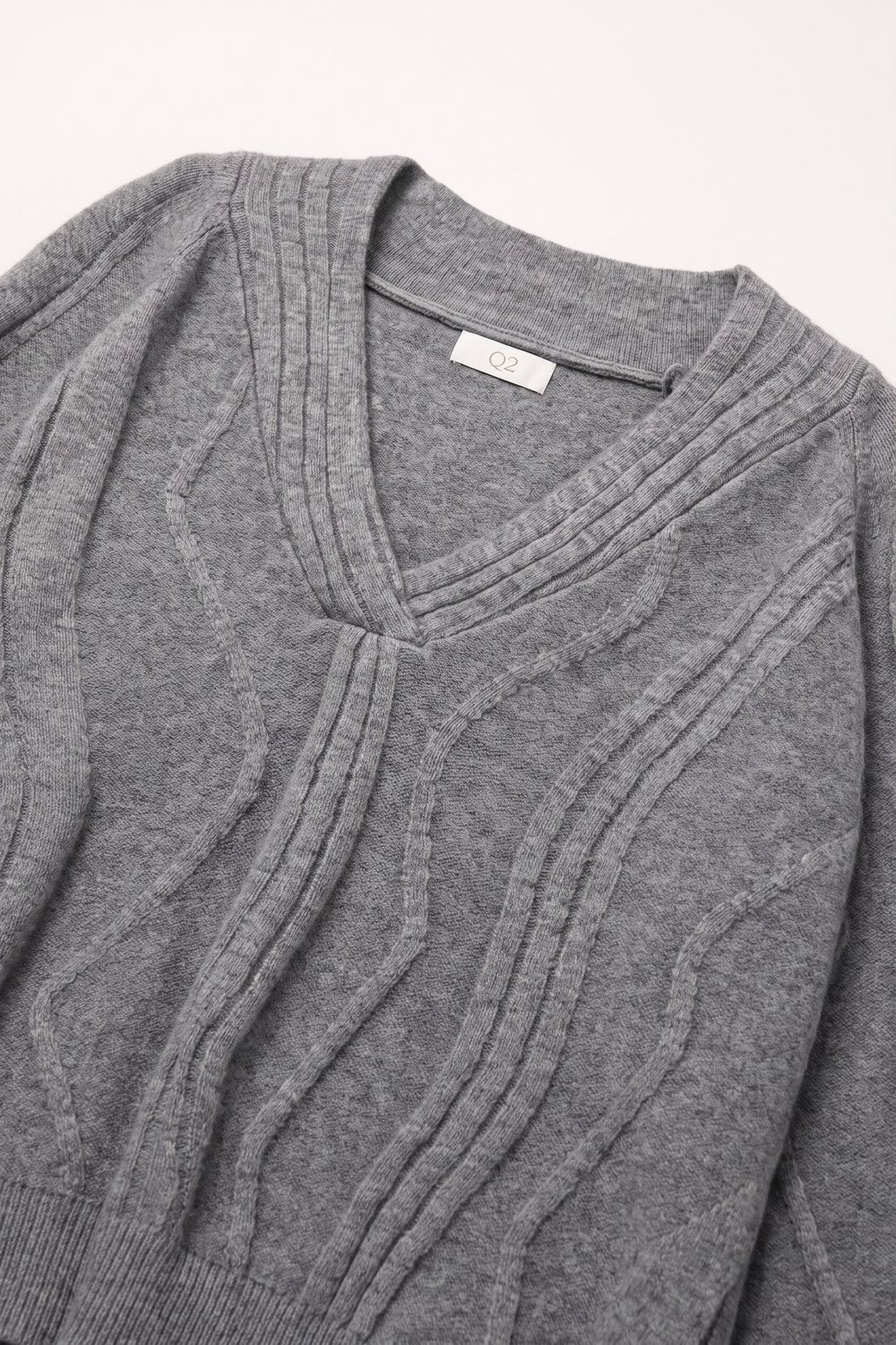 Textured Wave-Knit V-Neck Sweater in grey - Jumpers