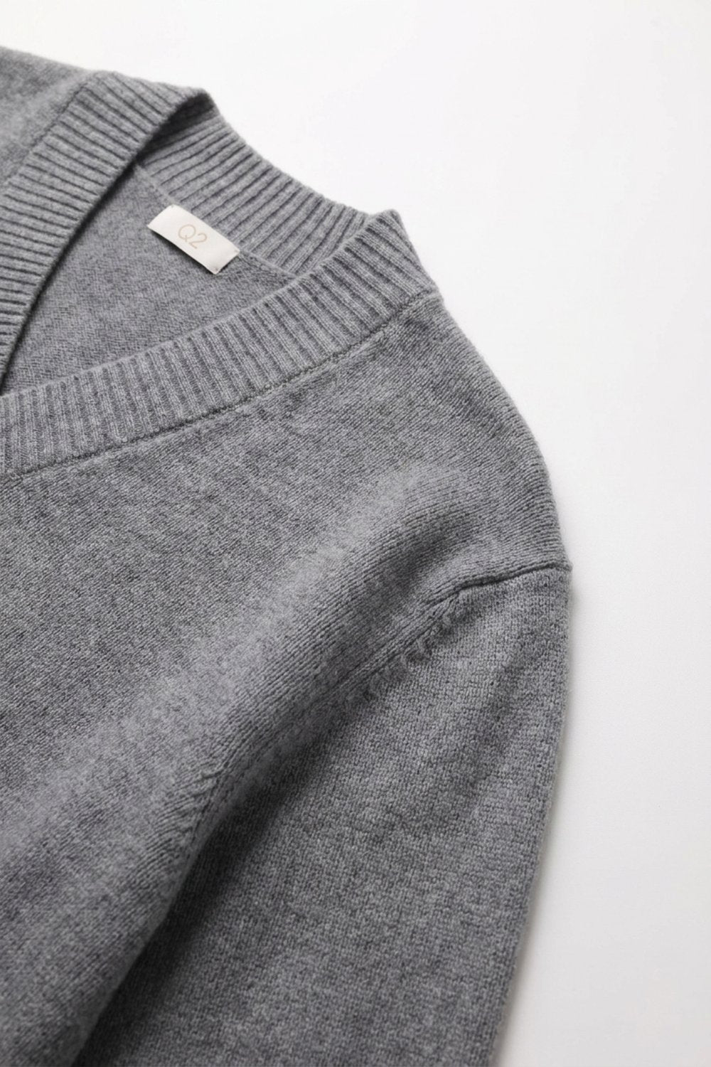 grey warm Knit wide V-Neck sweater - Jumpers