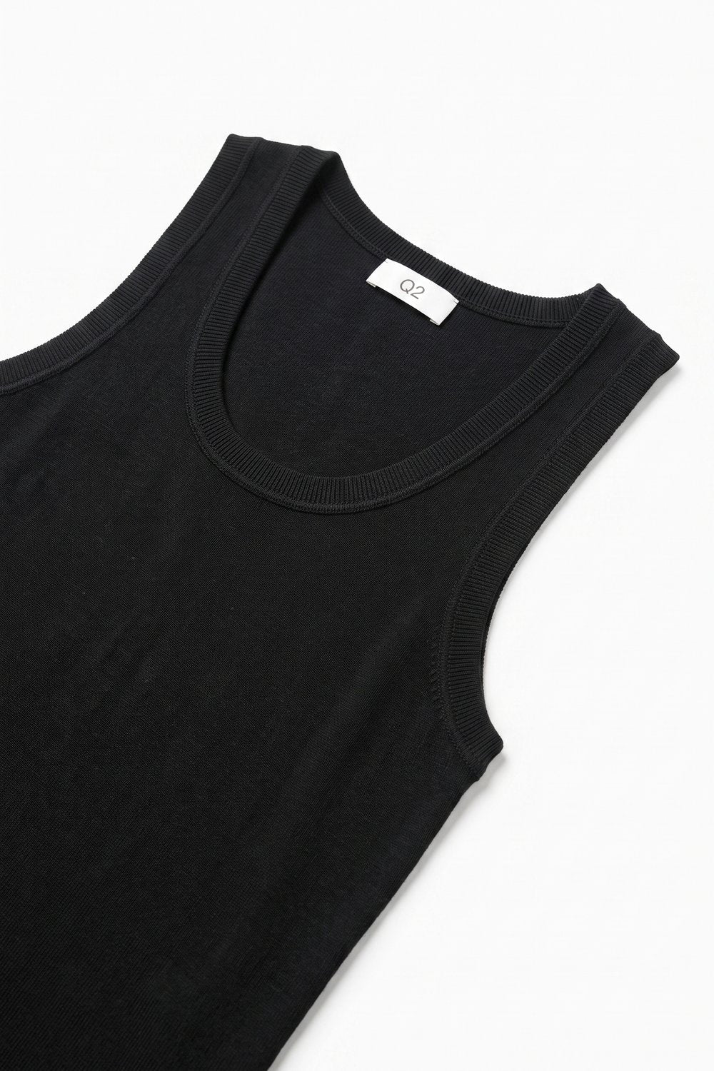 Black Fine-Rib Knit Scoop Neck Sleeveless sweater with Wide Straps - Tops