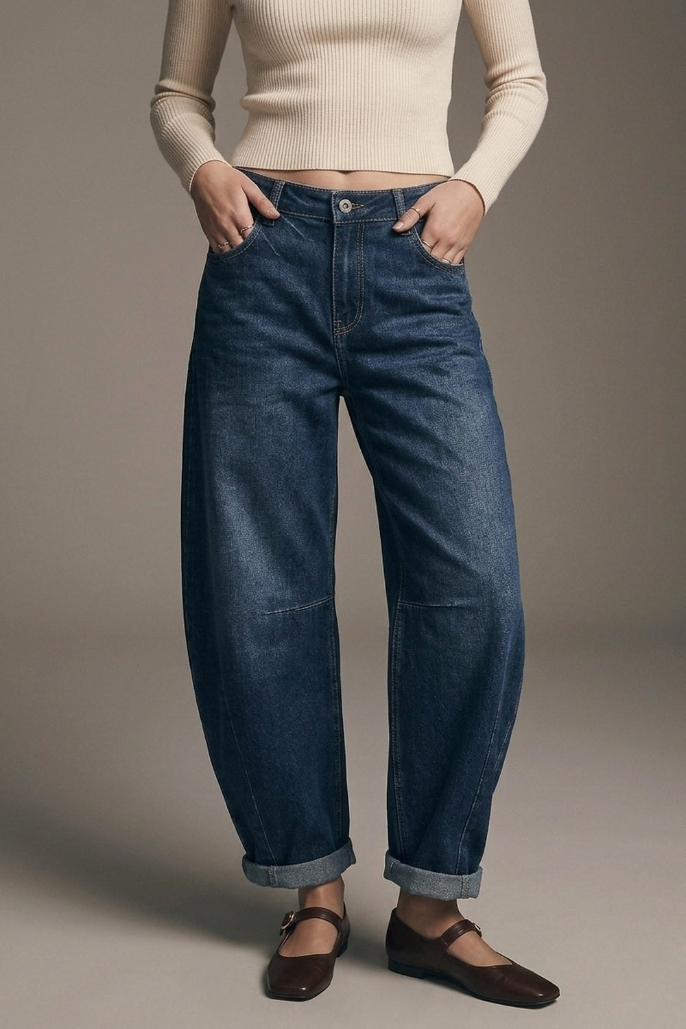 Barrel jeans with balloon-style knee seam detail - Denim