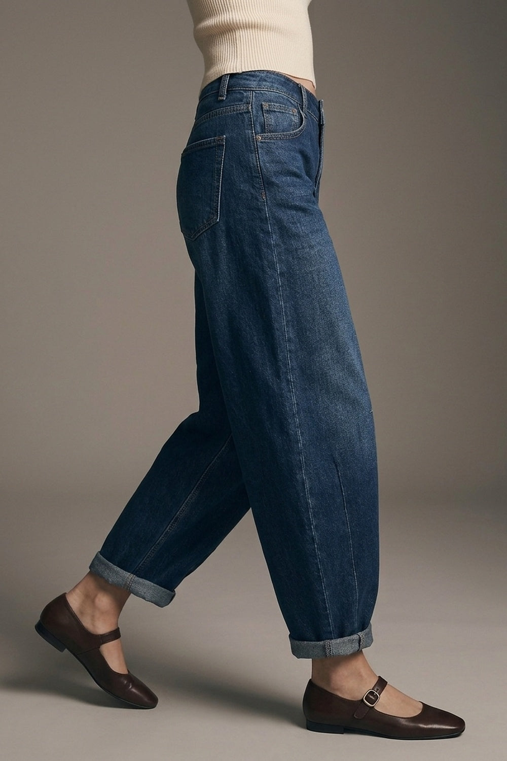 Barrel jeans with balloon-style knee seam detail - Denim