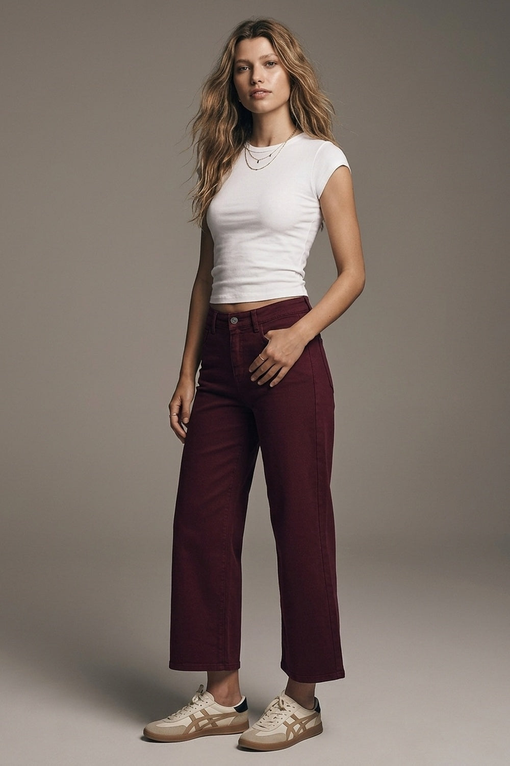 Cropped wide leg jeans in burgundy - Coloured Jeans