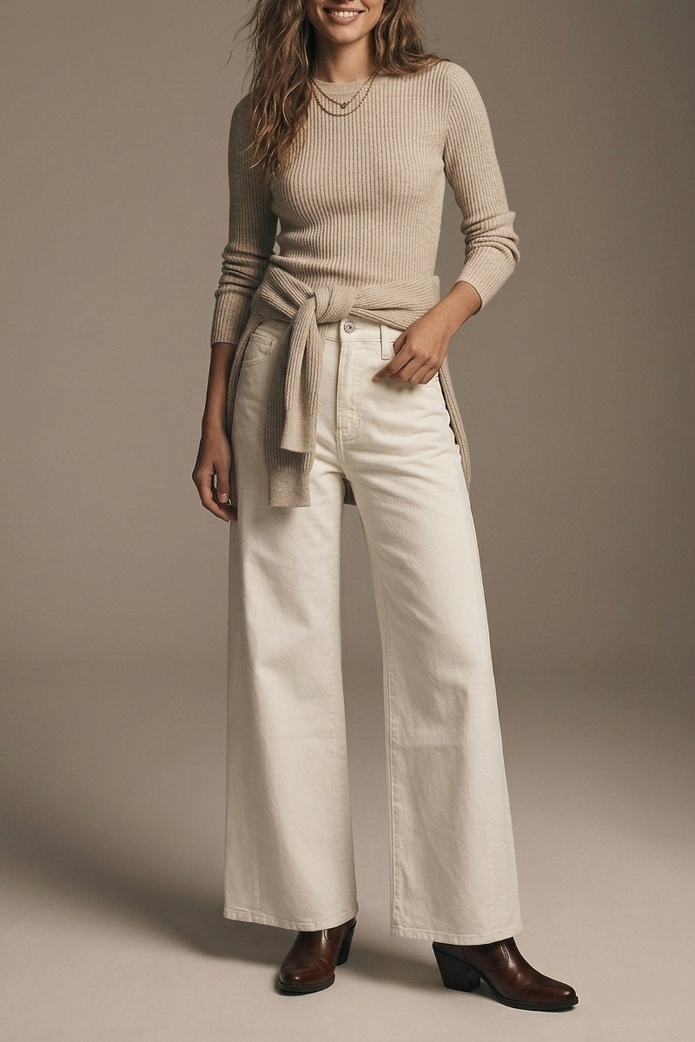 Extra wide leg trousers in cream color - Coloured Jeans
