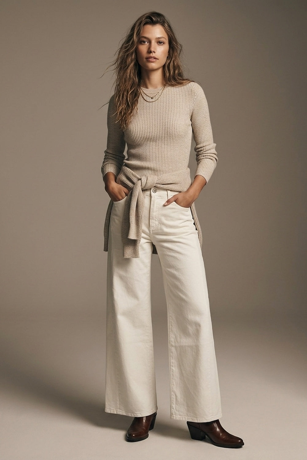 Extra wide leg trousers in cream color - Coloured Jeans