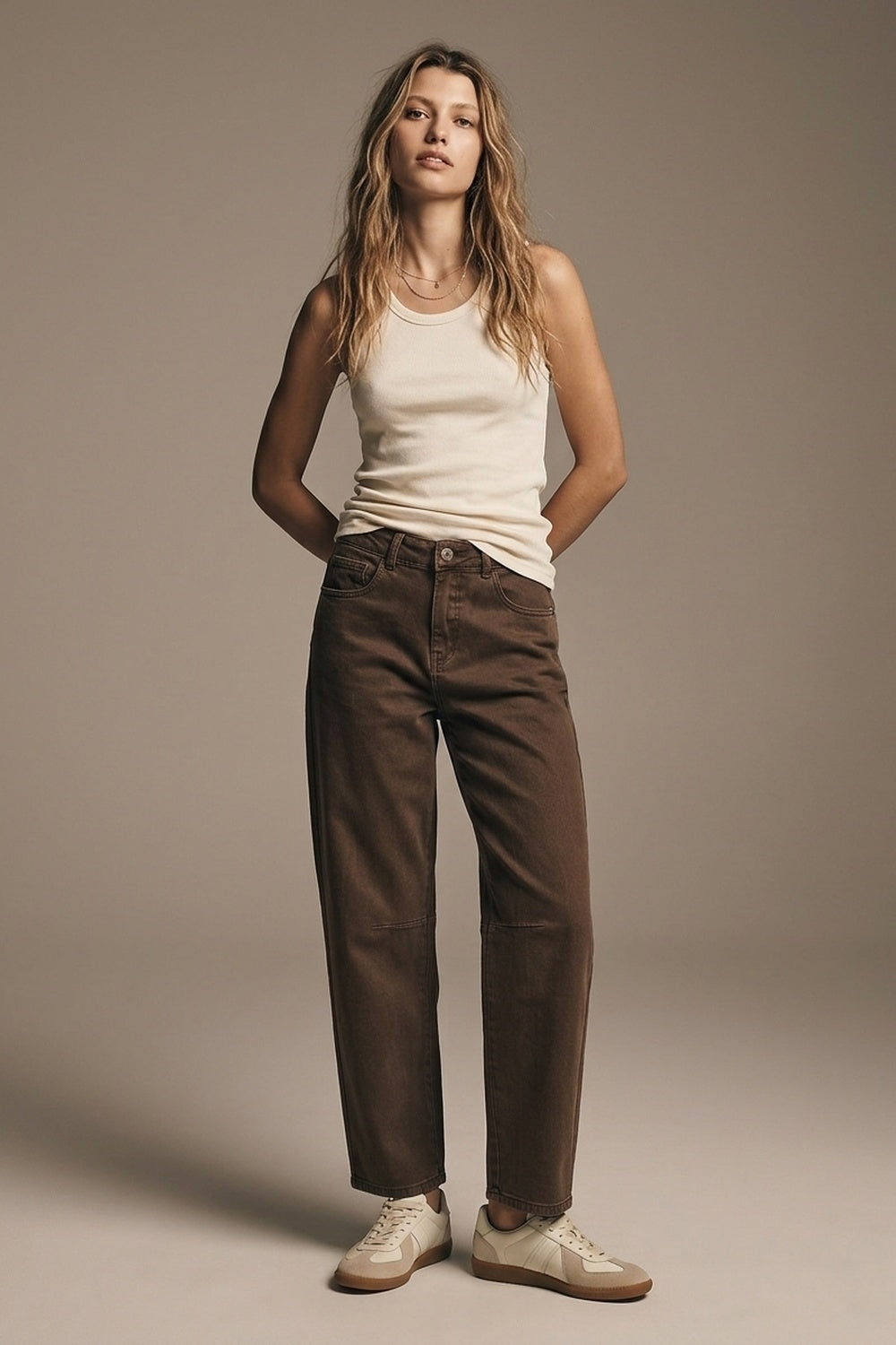 Comfortable stretch jeans with barrel leg in brown - Coloured Jeans