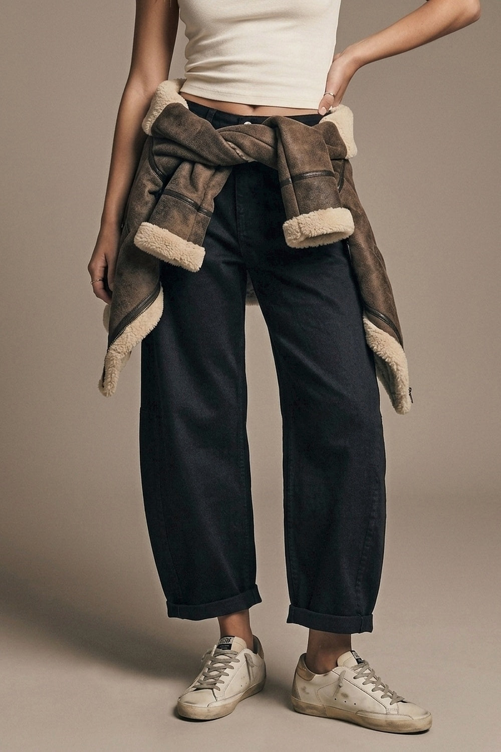 Trendy Black Barrel Balloon Jeans with Pockets