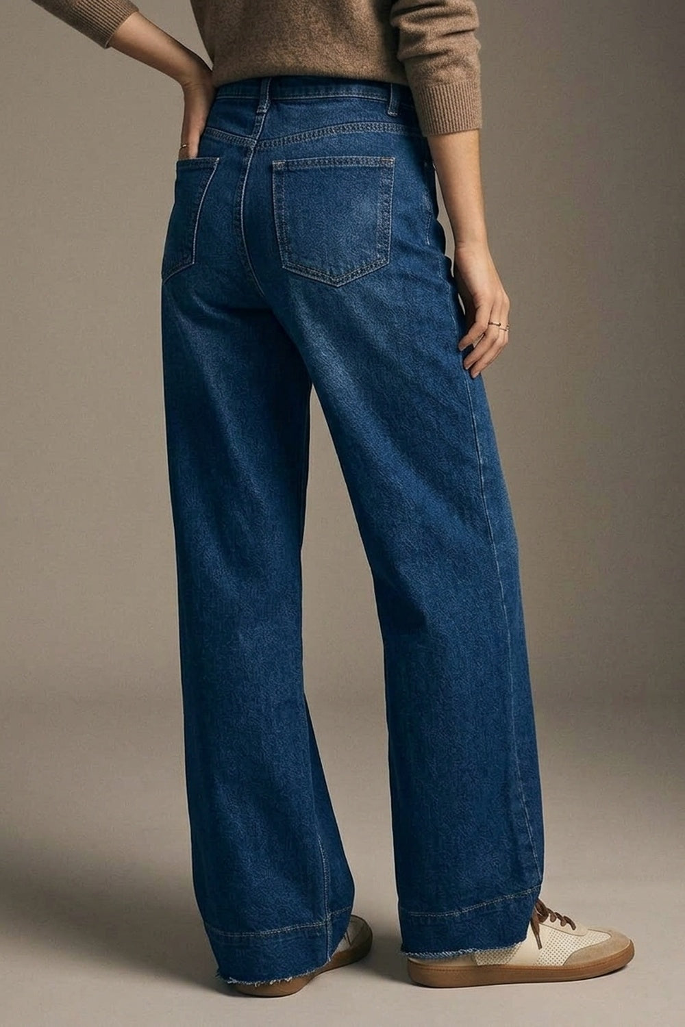 Dark wash Blue Jeans with extra wide leg - Jeans
