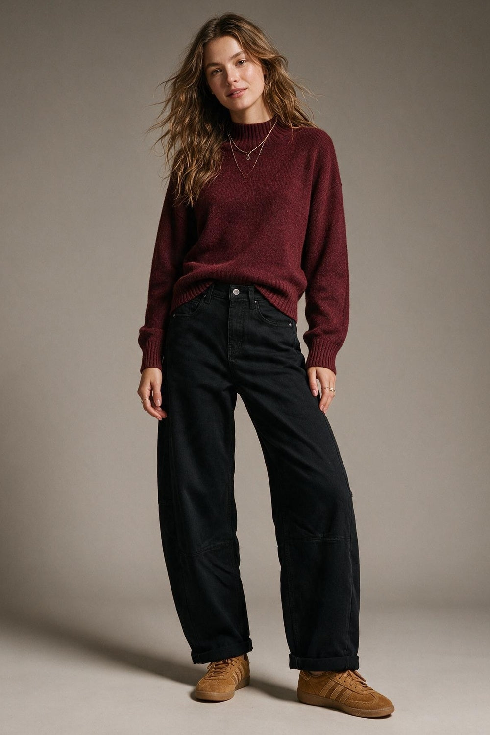 black Wide-Leg Pants in Barrel Style with side seam - trousers