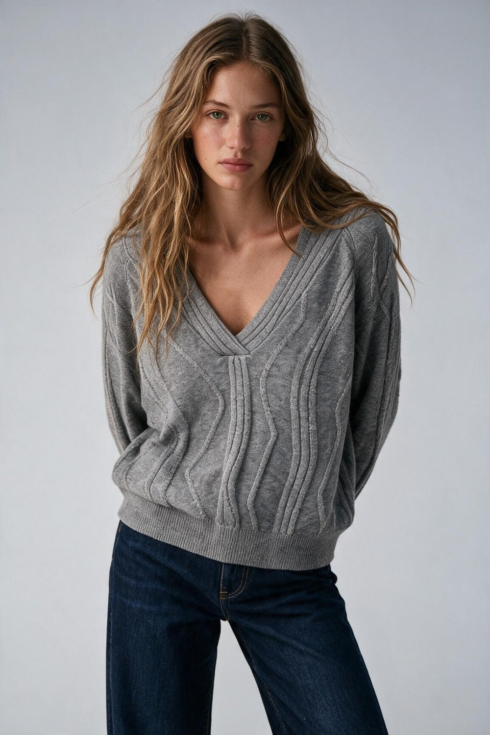 Textured Wave-Knit V-Neck Sweater in grey - Jumpers