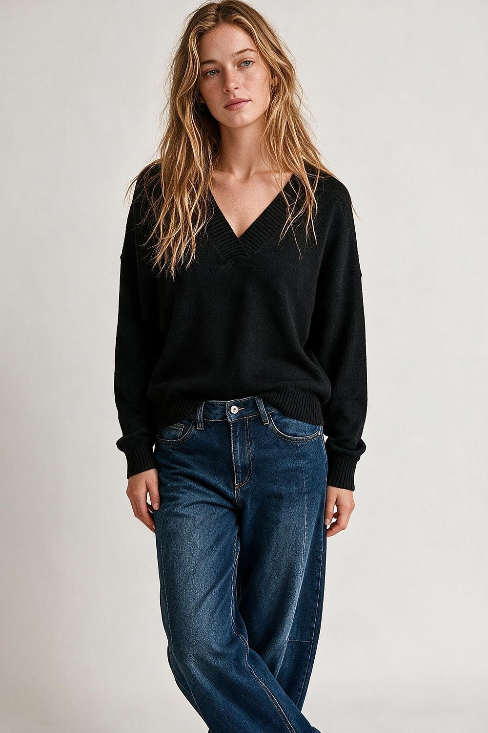 Black warm Knit wide V-Neck jumper - Jumpers