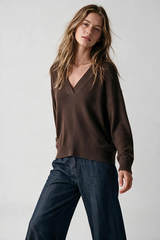 brown warm Knit wide V-Neck jumper - Jumpers