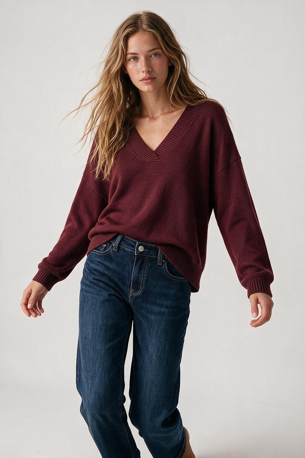 Burgundy warm Knit wide V-Neck sweater - Jumpers