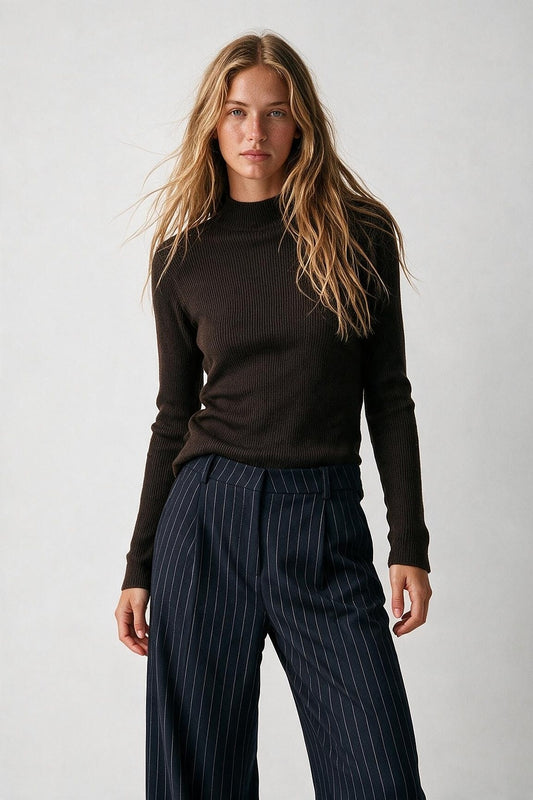 Fine Ribbed Merino Wool Sweater in brown with Mock neck - Jumpers
