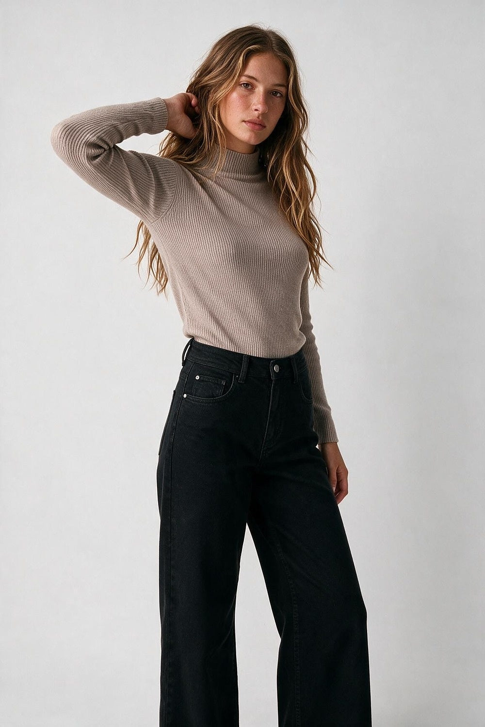 Fine Ribbed Merino Wool Sweater in beige with Mock neck - Jumpers