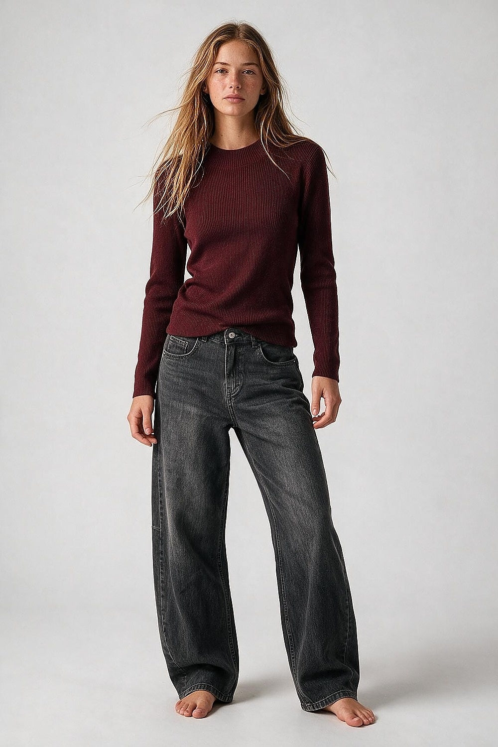 Fine Ribbed Merino Wool Sweater in Burgundy with Mock neck - Jumpers