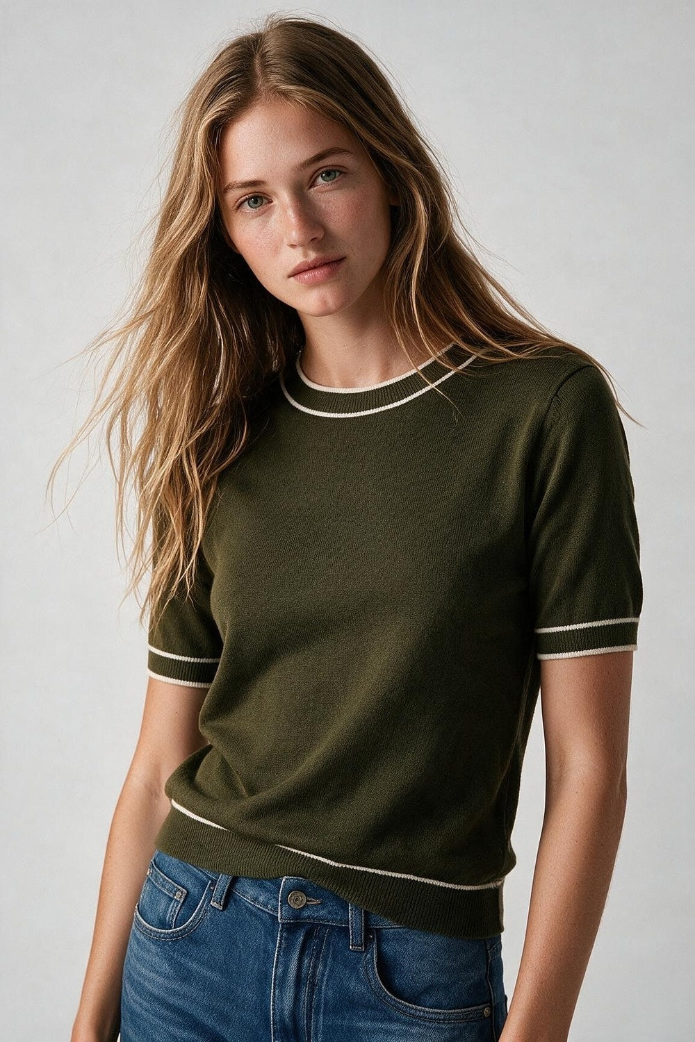 Olive Fine Knit Contrast Trim Crew Neck Short Sleeve sweater