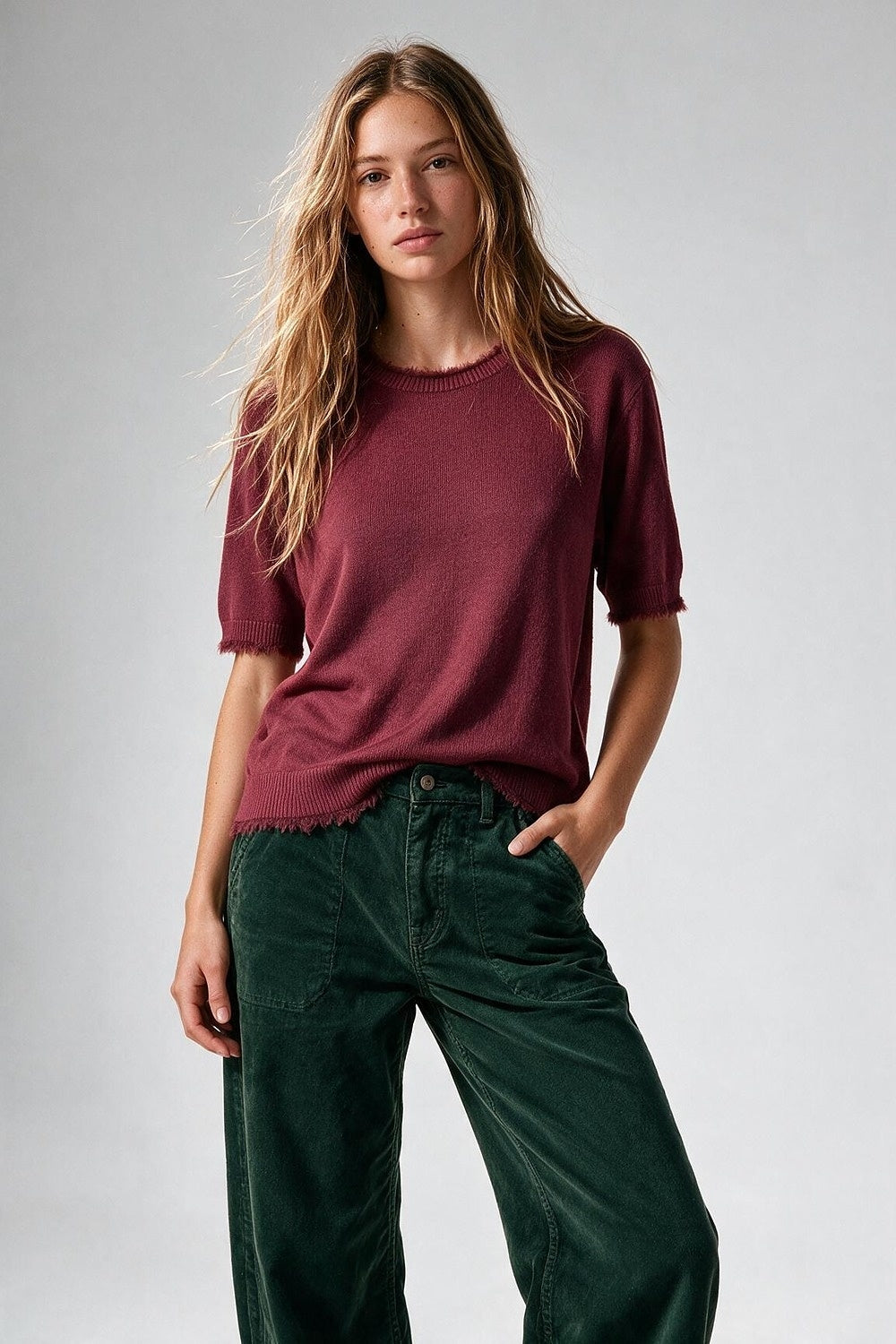 Burgundy Short Sleeve Crew Neck Sweater with Faux Fur Trim - Tops