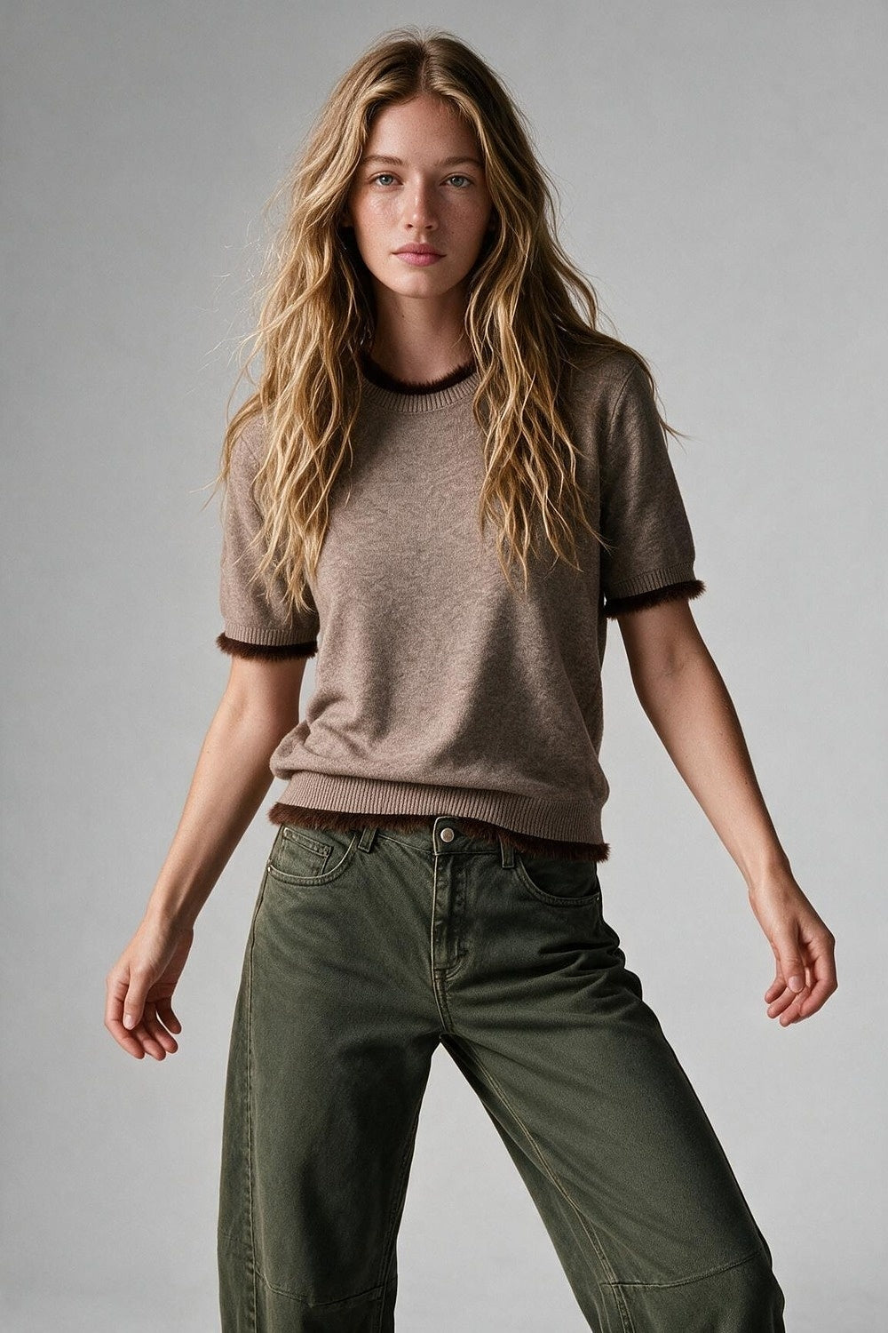 Camel Short Sleeve Crew Neck Sweater with Faux Fur Trim - Tops
