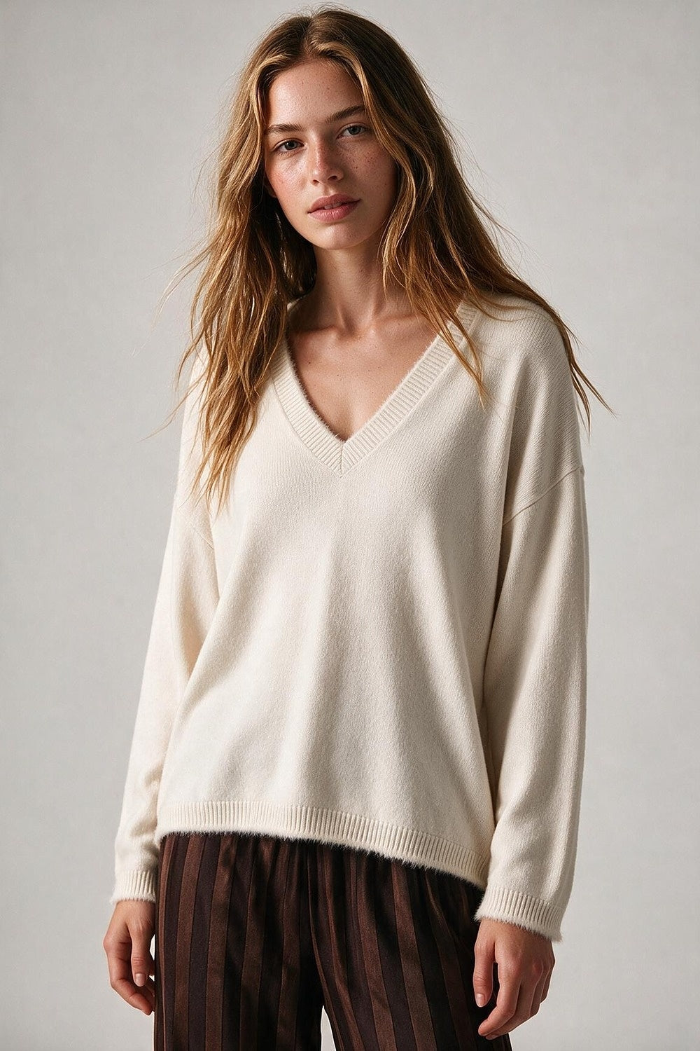 Cream V-Neck Sweater with Faux Fur Trim - Jumpers