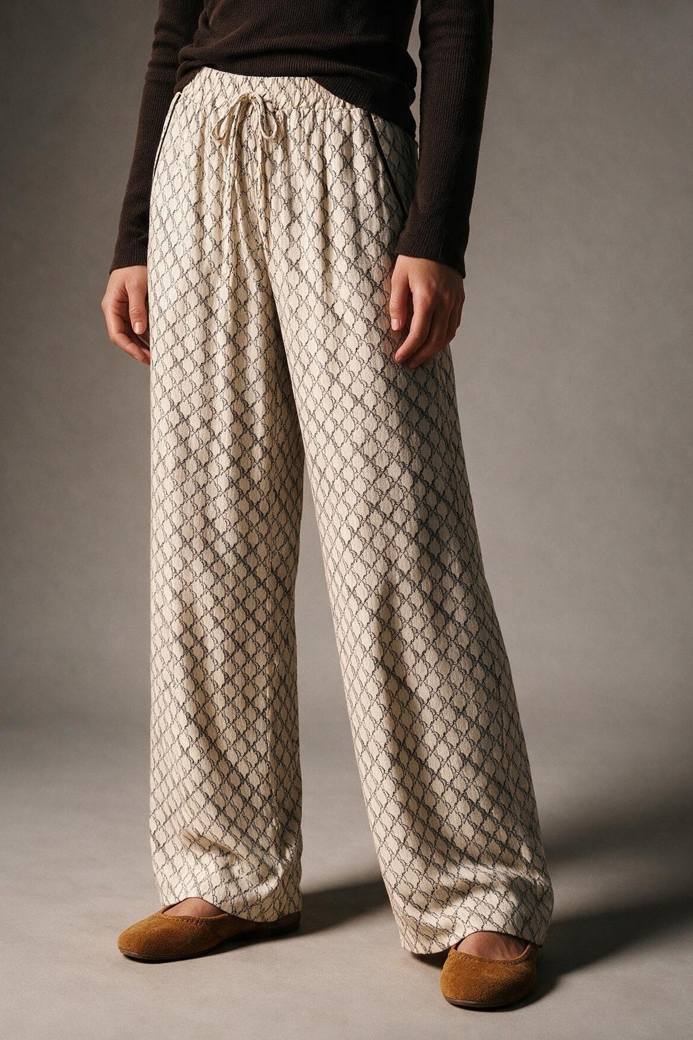 Cream horse Print Quilted Drawstring Wide Leg Pants - trousers