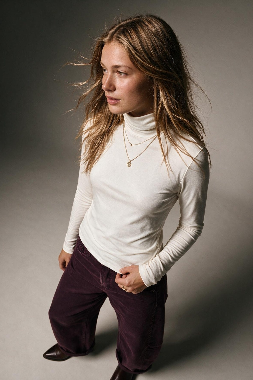 White Long Sleeve Slim Fit Turtleneck t-shirt in fabric viscose - top