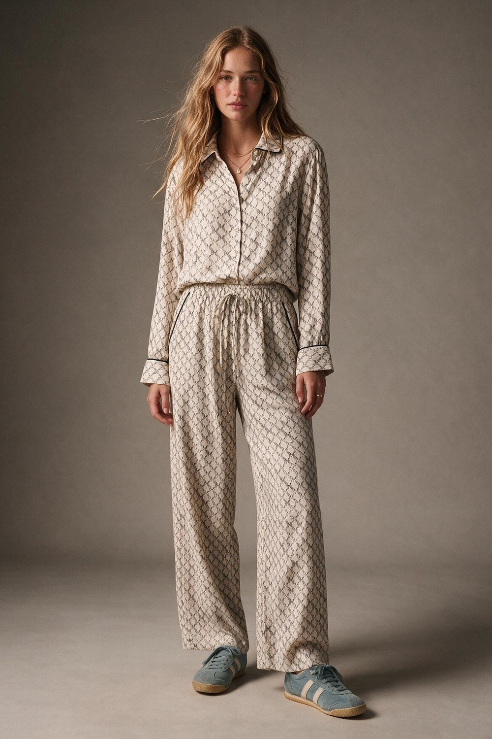 Cream horse Print Quilted Drawstring Wide Leg Pants - trousers