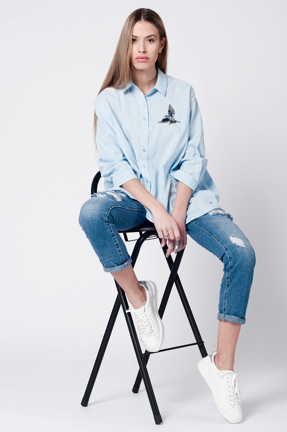 Blue wash mom jeans bird embroidery - Denim