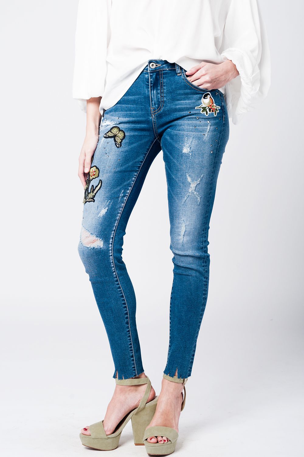 Skinny rip jeans with embroidered patches - Denim