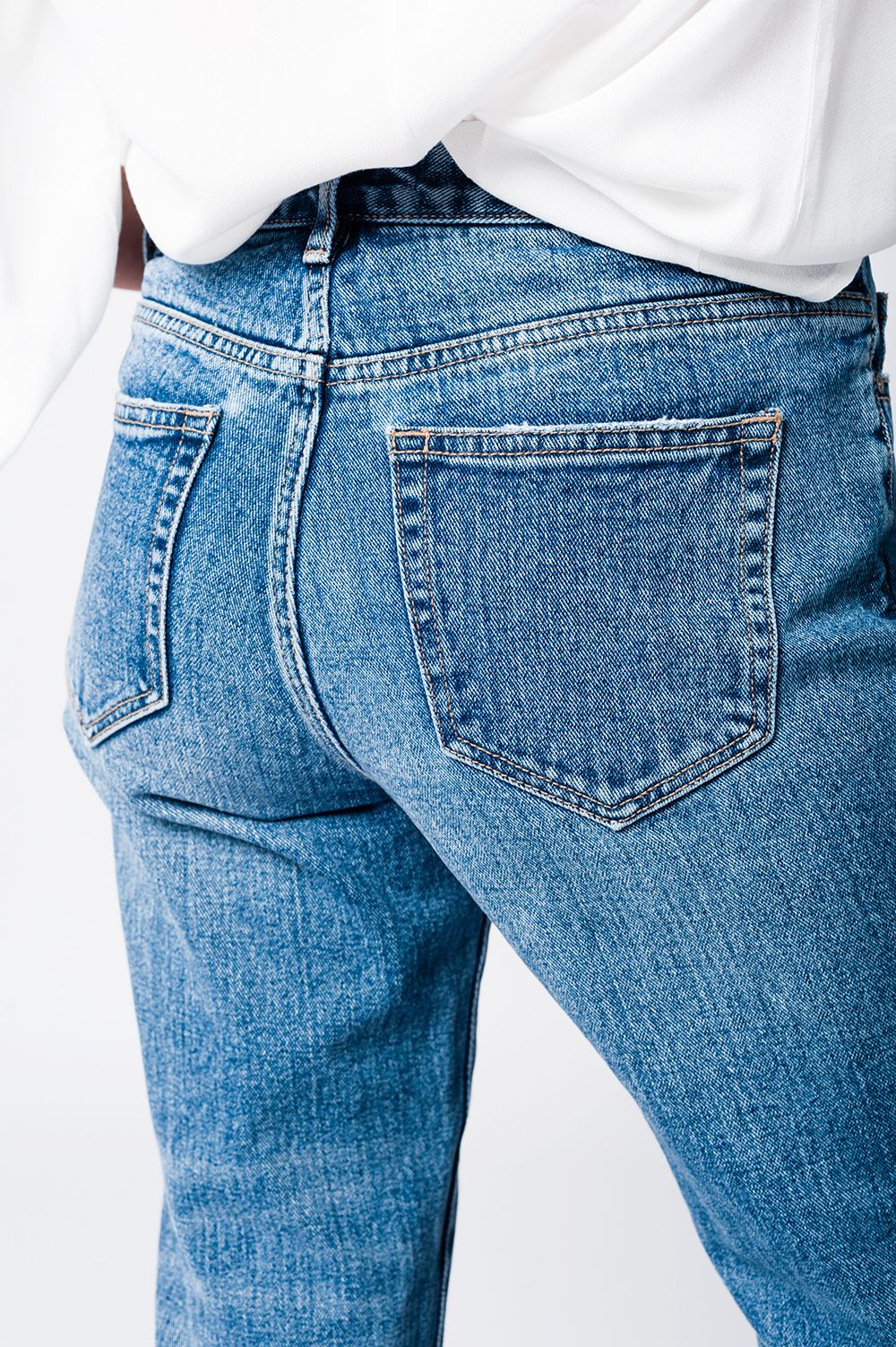 Mom jeans with embroidered stars - Denim