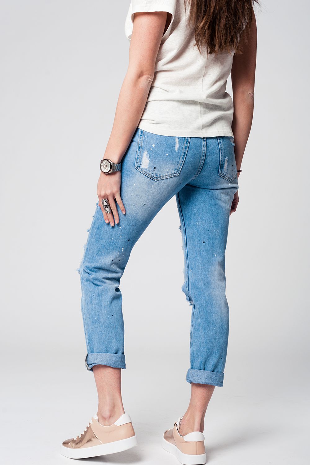 Mom jeans with extreme rips and paint splatter - Denim