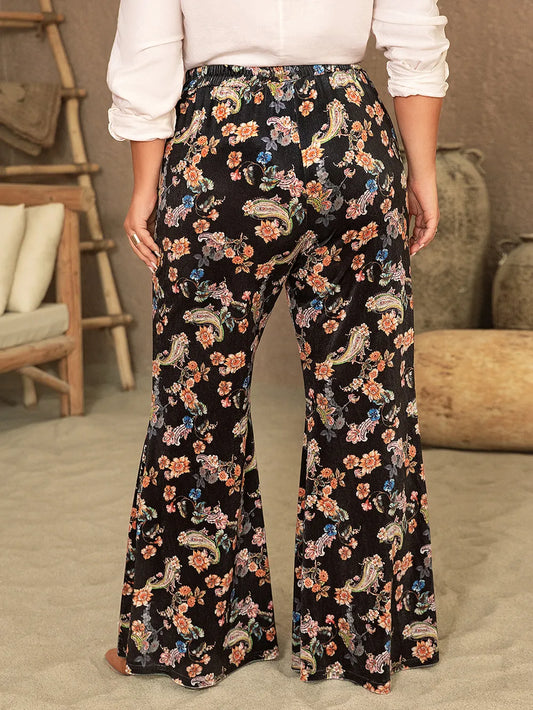 Plus Size Wide Leg Printed Pants -