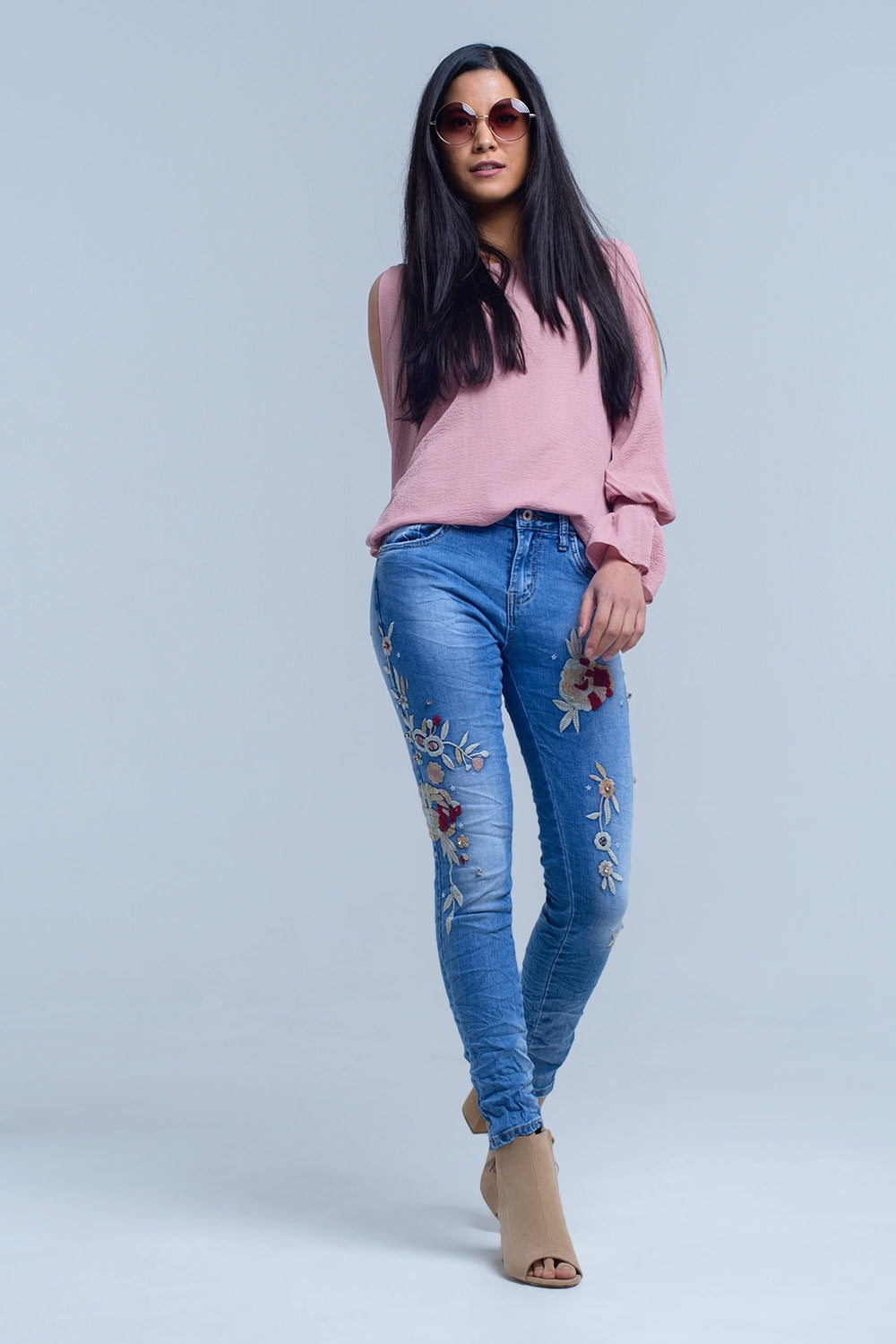 Jeans with floral embroidery - Denim