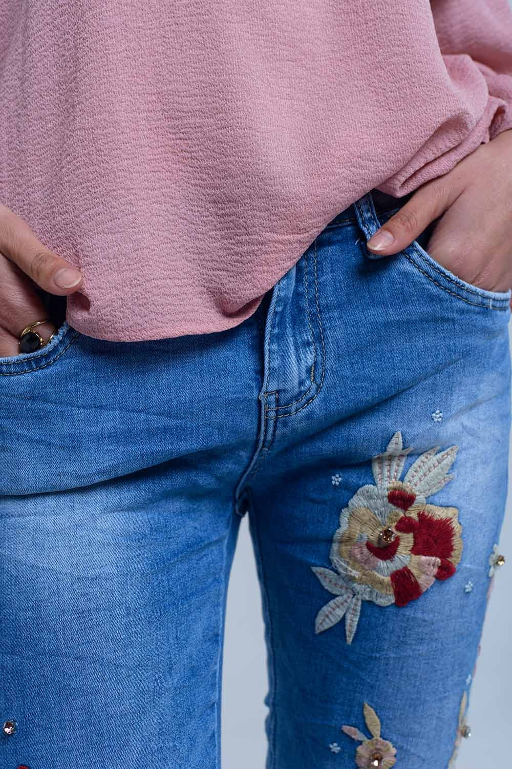 Jeans with floral embroidery - Denim