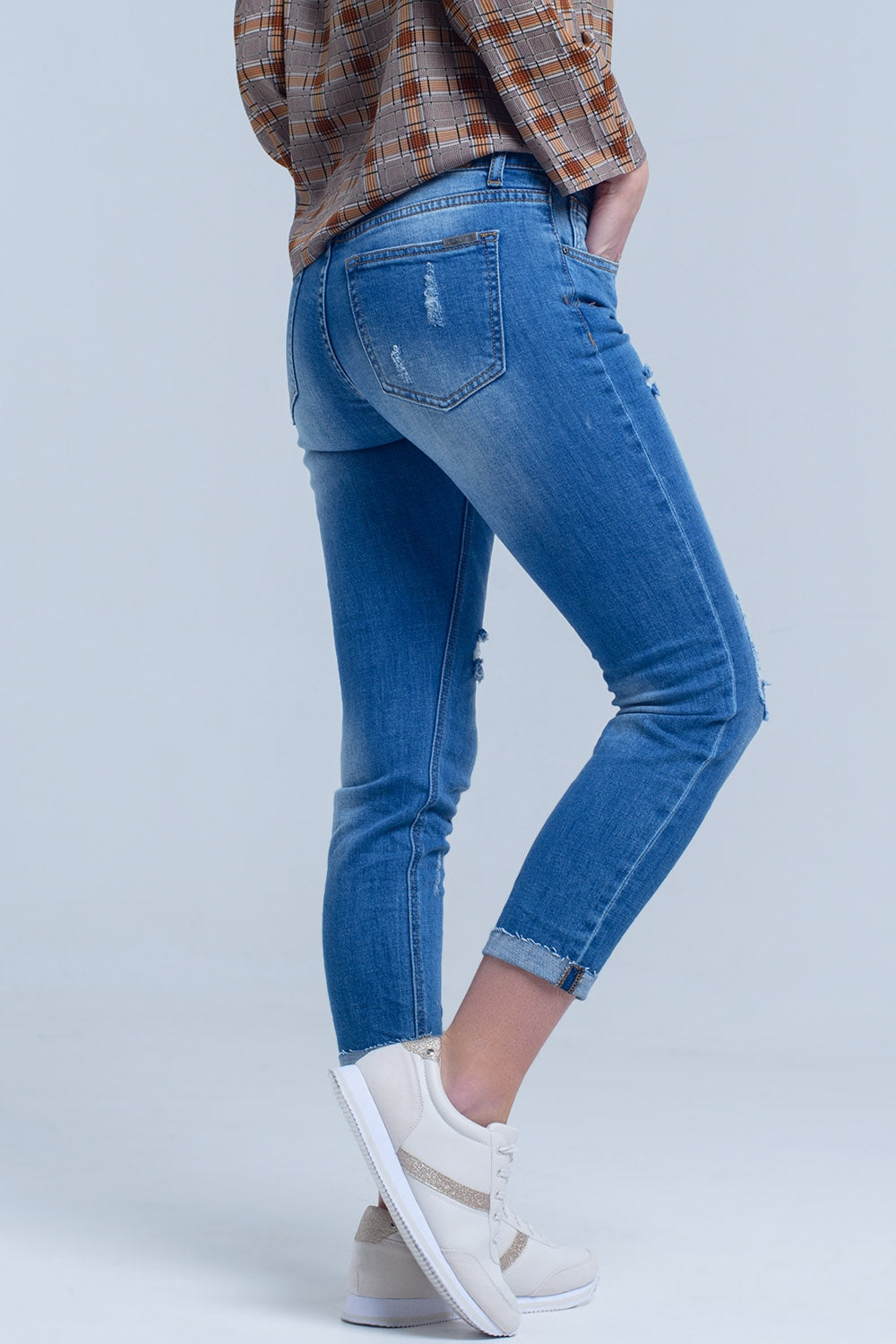 Jean skinny with rips on the legs - Denim