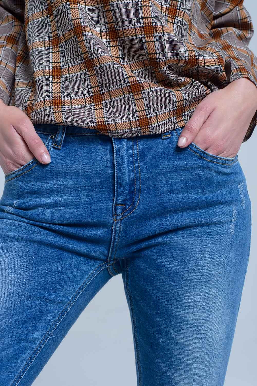 Jean skinny with rips on the legs - Denim