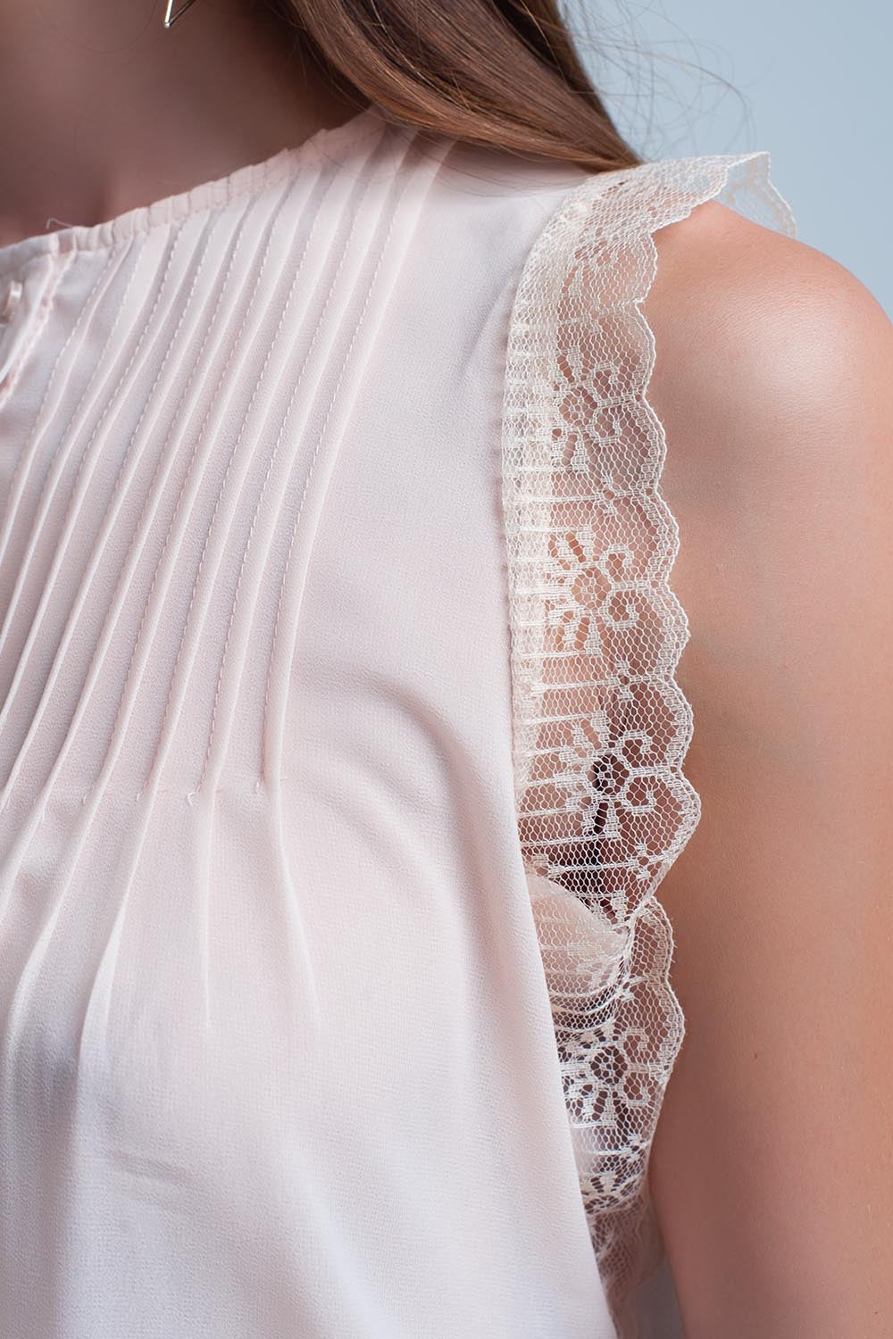Beige sleeveless top with lace details - Shirts