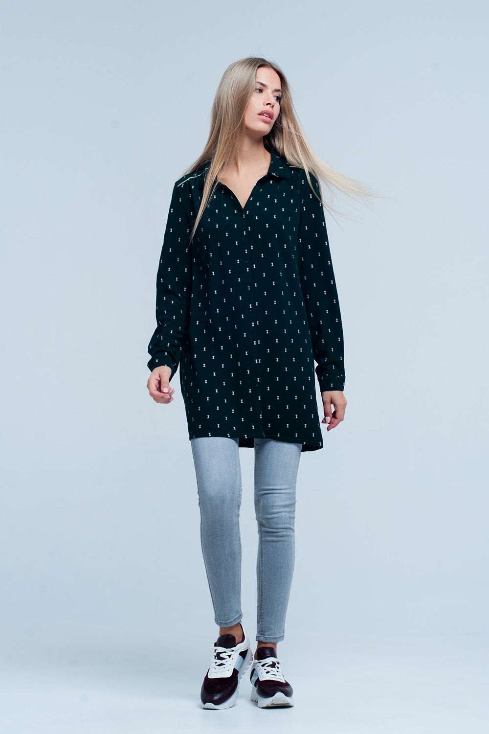 Green longline shirt with silver ribbon pattern - Shirts