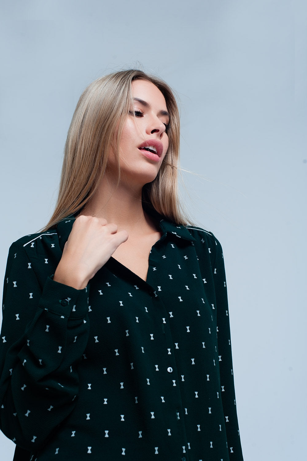 Green longline shirt with silver ribbon pattern - Shirts