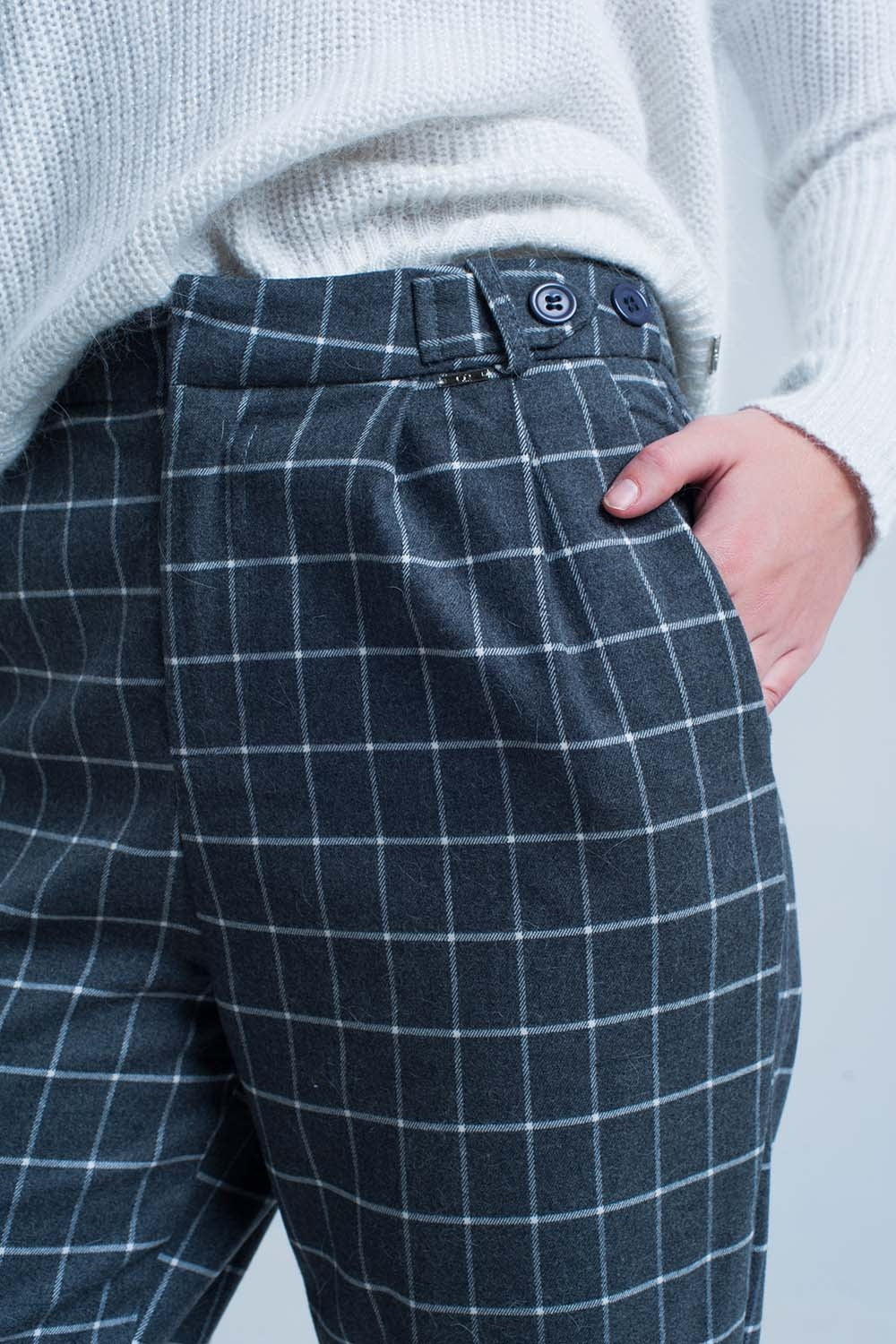 Grey Pants in White check Print - trousers
