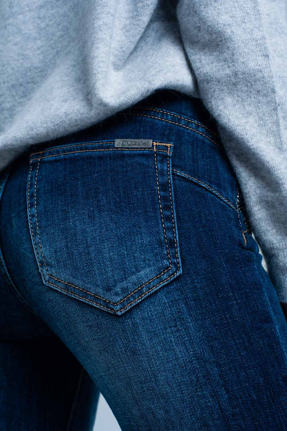 Dark Wash high waist Jeans with Rhinestone Details