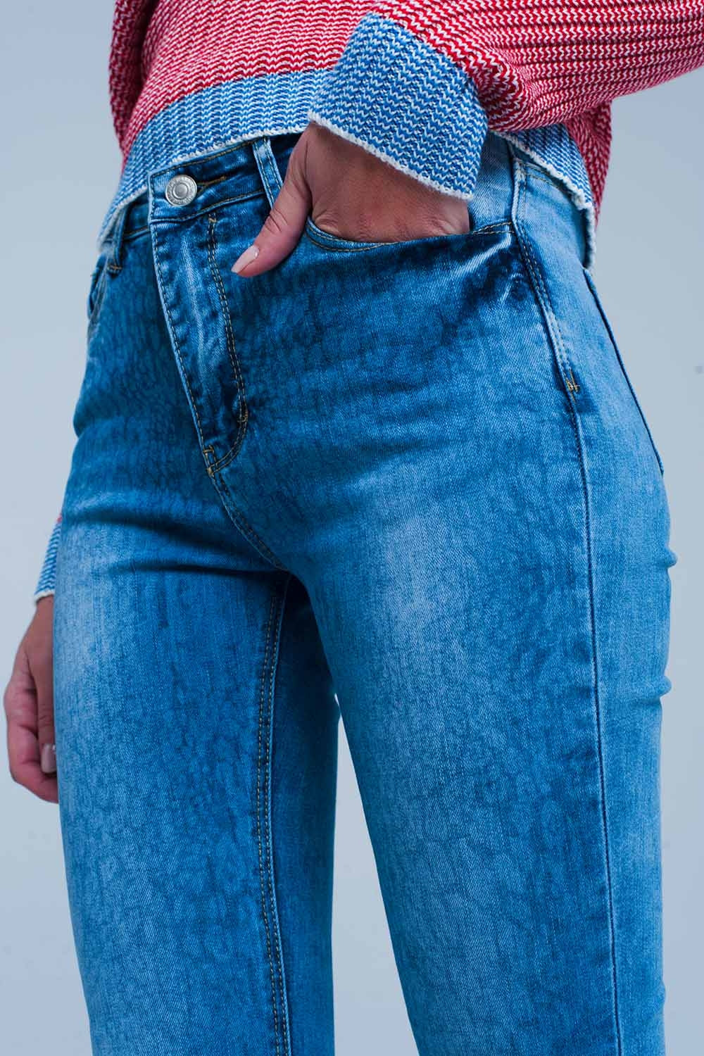 Medium wash skinny jeans with leopard print - Denim