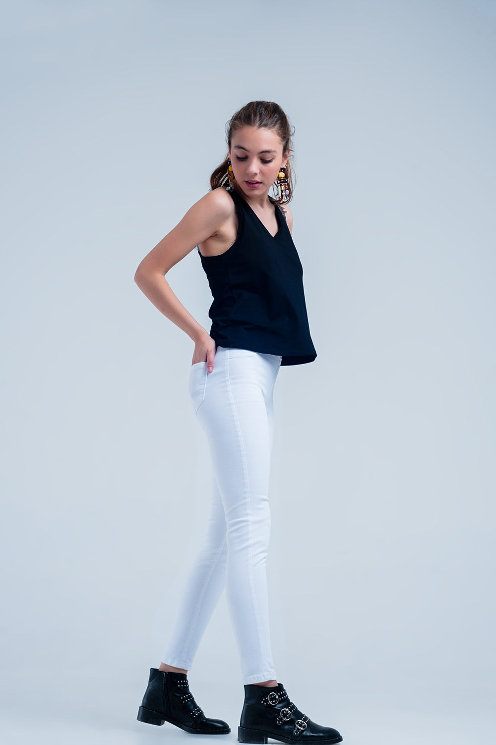 White Jeggings with back pockets - trousers