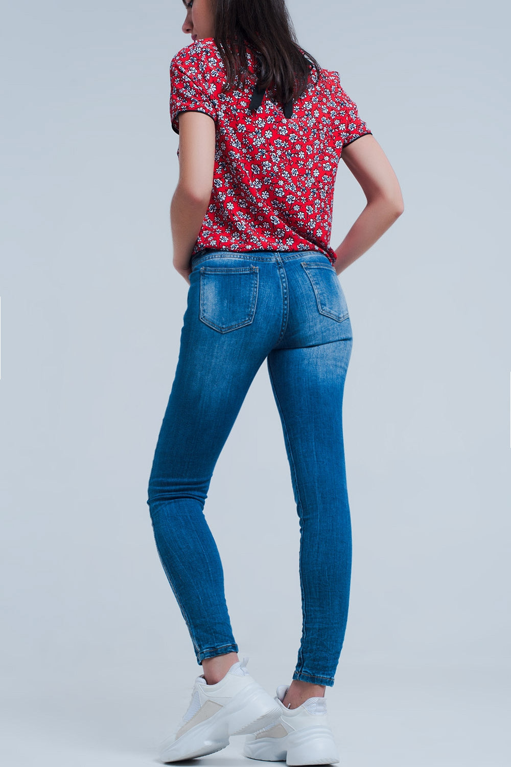 Mid wash jeans with glitter side stripe