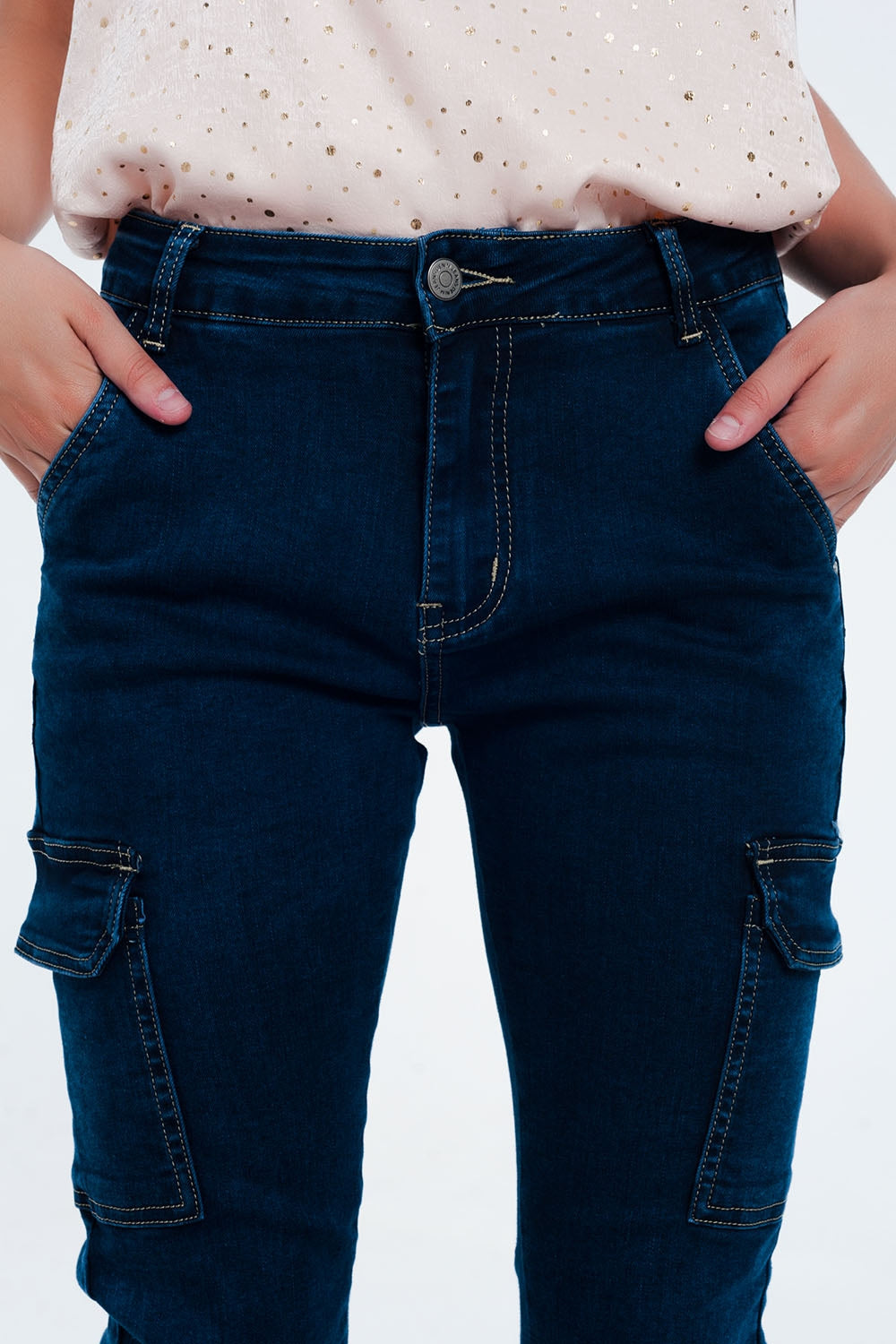 Jeans in navy with cargo pockets - Denim